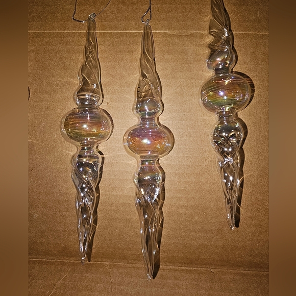 Hand Blown Elegant Glass Icicle Finial Christmas Ornaments Iridescent Set Of 4 - Picture 2 of 7